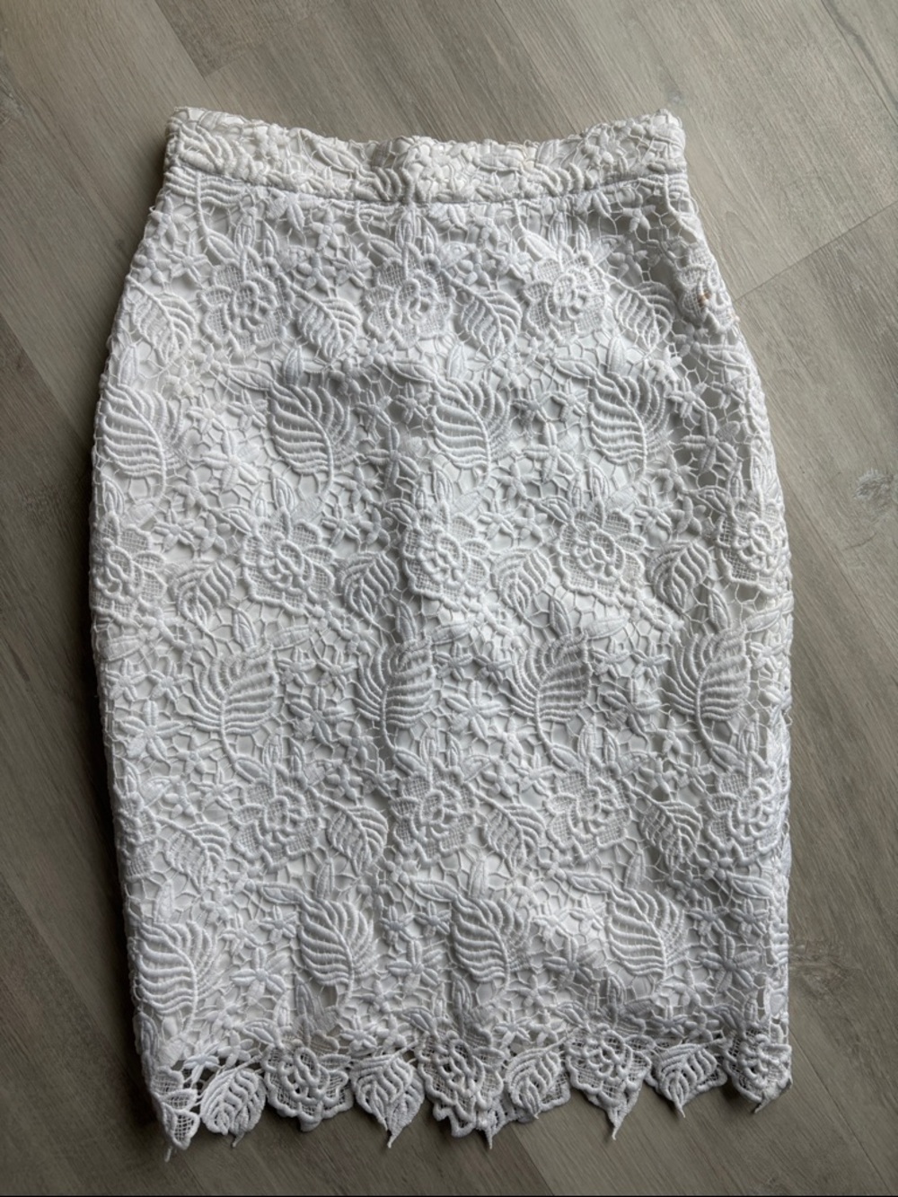 Banana Republic White Lace Pencil Skirt
